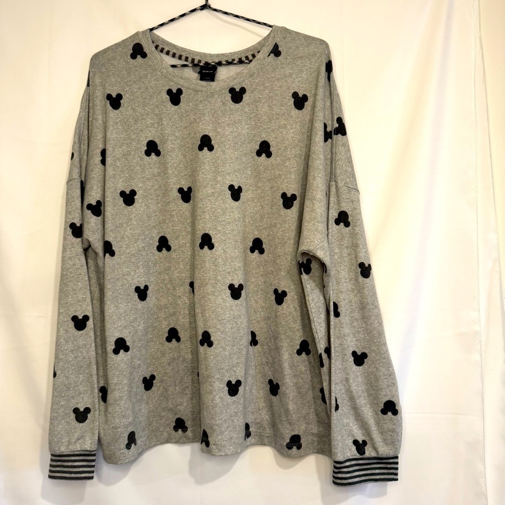 Disney Ladies' Mickey Cozy Pajama Top, Gray Size XXL New
